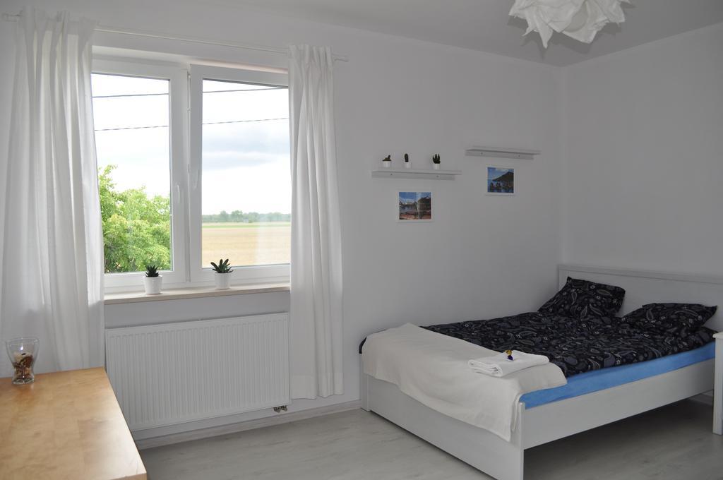 Apartament Scorpion Modlin Czosnów Exterior foto